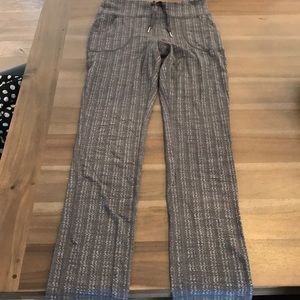 Lululemon Gray High Waist Pant Size 8